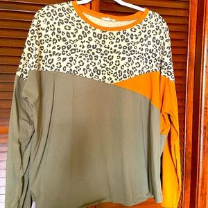 Boutique Easel brand  size Large Multi pattern Top